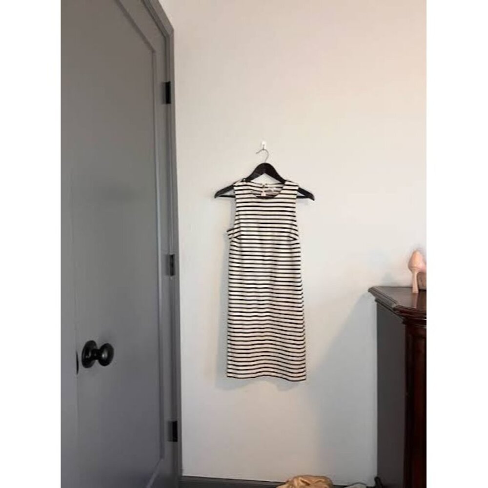 Fossil Size S Striped Dress Sleeveless Midi Casual Soft Dress Black and White
